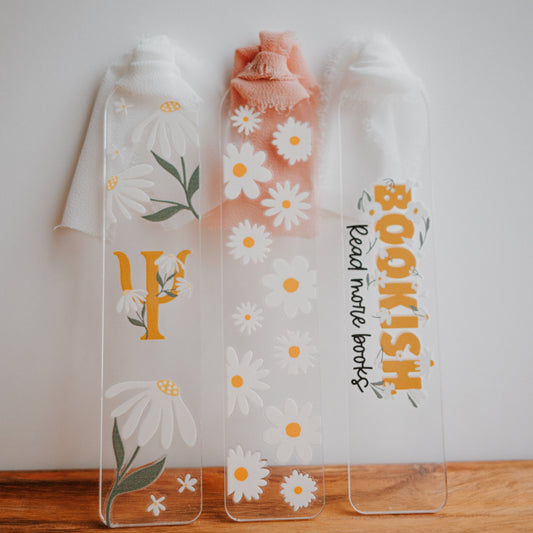 All White Daisies | Acrylic Bookmark